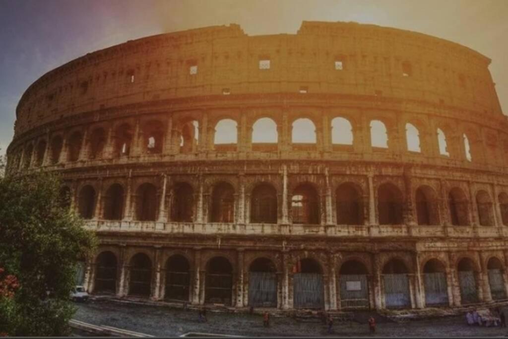 Accanto All'Autostrada Al Centro Tra Roma E Napoli Pontecorvo Zewnętrze zdjęcie